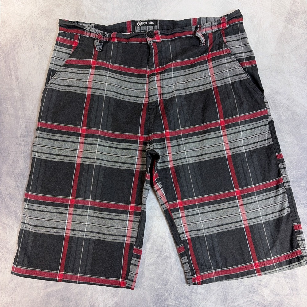 Street Rules Plaid Shorts Mens 32 Black Red Grey Casual Streetwear Pockets